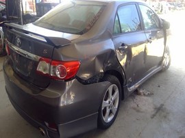 2013 TOYOTA COROLLA, GRAY, S MODEL, 1.8L, AT,  Z26417